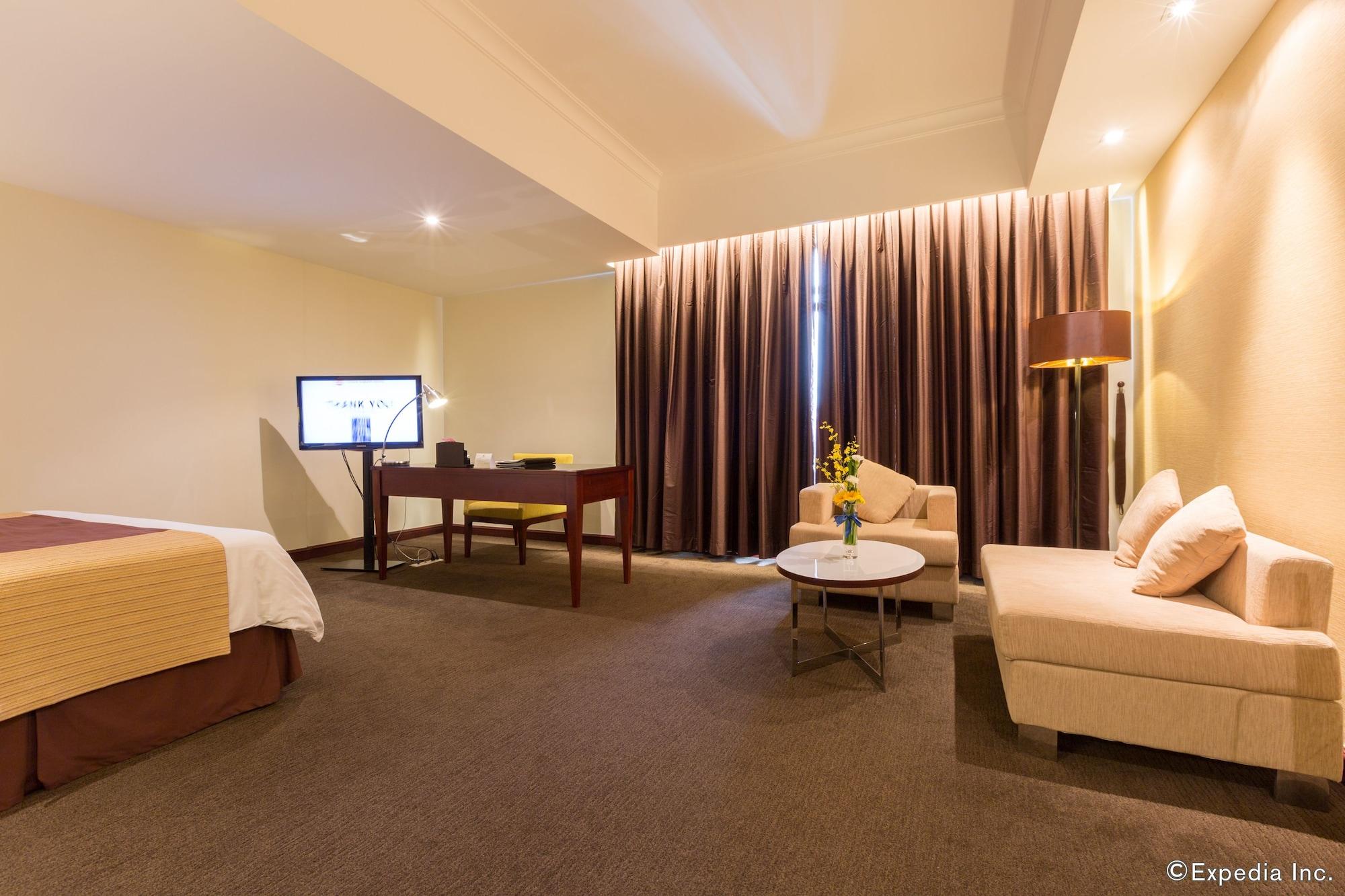 Vissai Saigon Hotel 4*